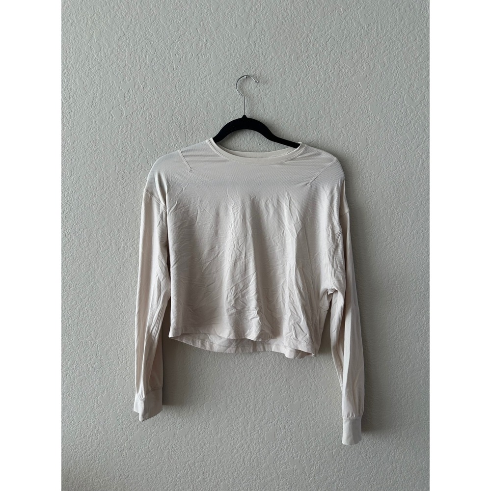 Lululemon Long Sleeve Top Lightweight Cropped Athletic Activewear Womens